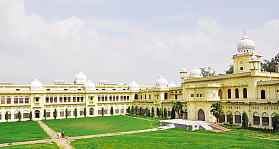 Lucknow University’s girls outshine boys; 74 girls, 22 boys set to win medals in convocation!