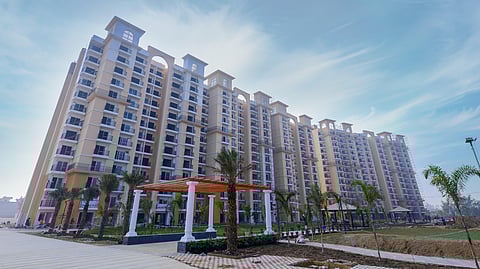 Get your dream house at MI Central Park township in Lucknow,​ by the trusted M.I. Group!