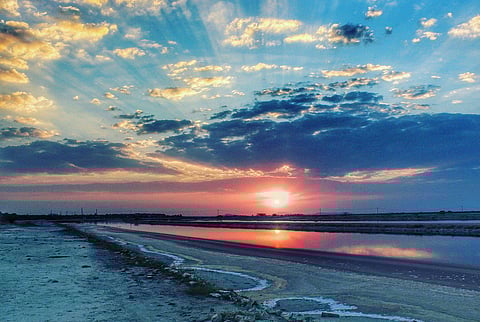 Camp under the stars at India's largest inland salt lake, right HERE in Jaipur!