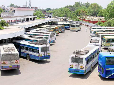 Non-stop roadways bus service from Lucknow to 10 major cities to make commute easier