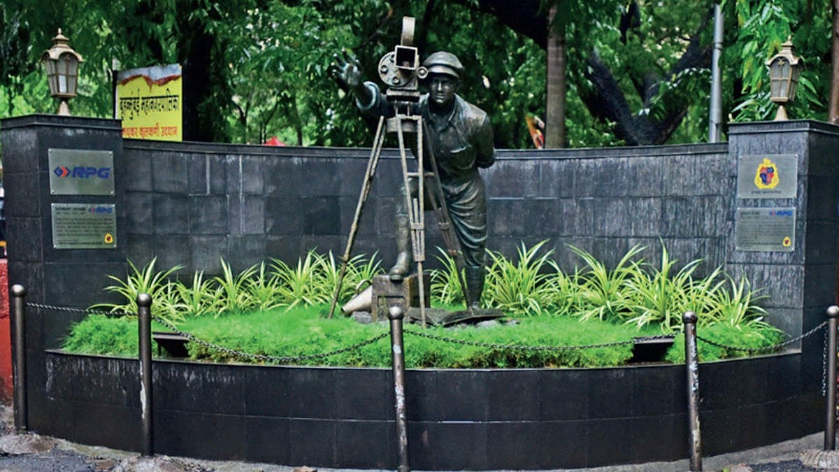 Mahbob W Tracing the legacy of Bandra's Mehboob Studios, a breeding ground of ...