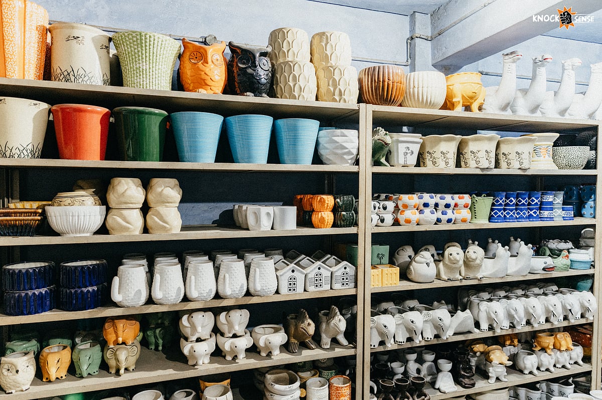 Hidden gems of Lucknow Discover colourful, authentic pots & vessels at Paras Pottery Emporium