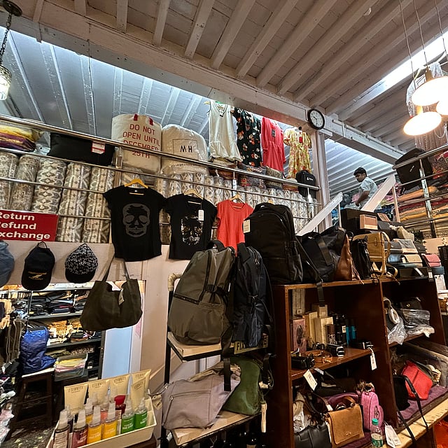 Love retail therapy? Visit THESE 6 stores in BandraKhar for a budget