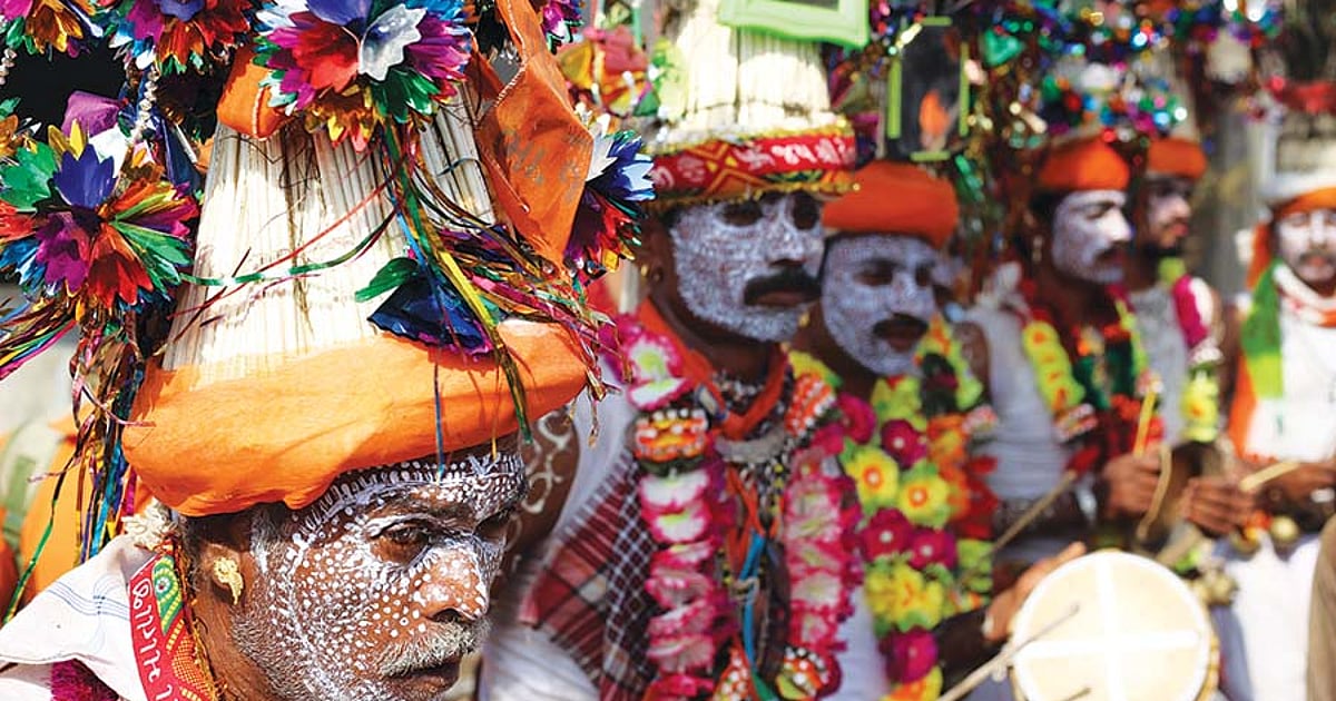 Exploring Gujarat's tribal Holi celebrations: The entrancing Kavant ...