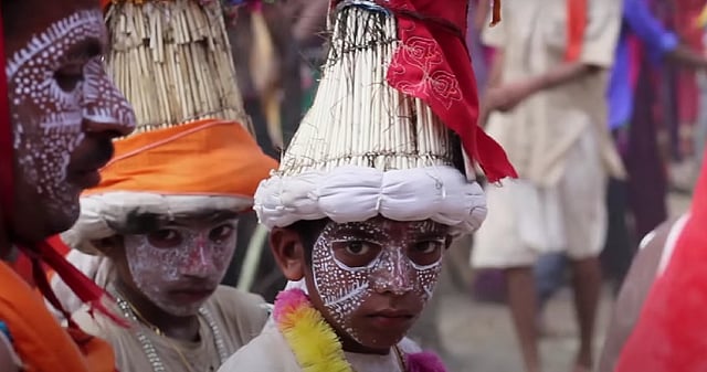 Kavant Exploring Gujarat's tribal Holi celebrations: The entrancing Kavant ...