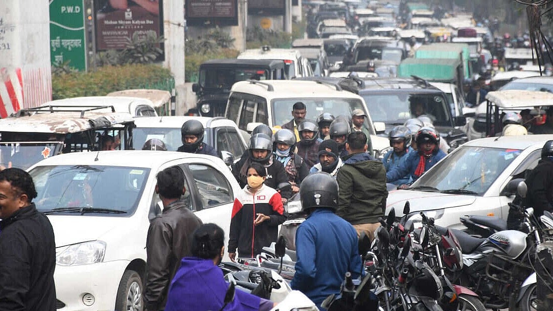 Decongesting Engineering College intersection and Jankipuram's Atal ...