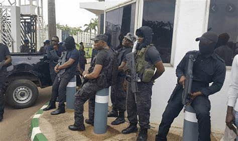 Security Personells