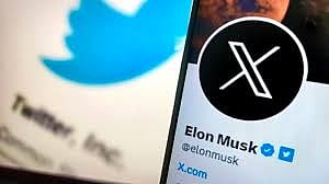Obsolete Bird Logo and New X logo of Twitter 