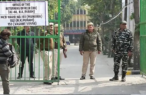 दिल्ली महापालिकेवर कोणाचा झेंडा? आज होणार स्पष्ट, मतमोजणीला सुरुवात