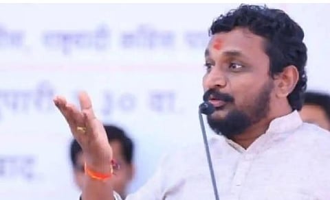 निवडणूक आयोग मॅनेज झालं आहे; अमोल मिटकरींची टीका