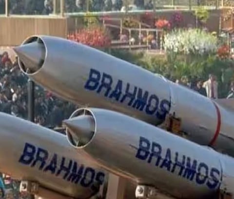 BrahMos Missile : 200 ब्रह्मोस मिसाईल भारतीय नौदलात दाखल होणार