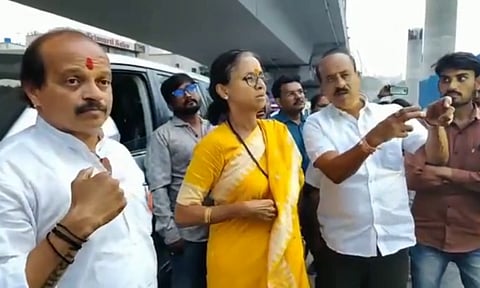 वसंत मोरेंचा सुप्रिया सुळेंच्या गाडीतून प्रवास; चर्चांना उधाण