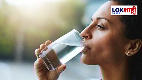 आयुर्वेदानुसार पाणी पिण्याचे काय नियम आहेत?