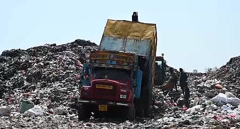 वसई-विरार महापालिकेच्या डम्पिंग ग्राउंडमुळे नागरिकांचे आरोग्य धोक्यात