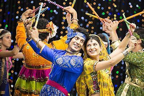 Best Dandiya And Garba Nights In Lucknow To Attend This Season!