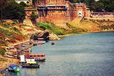 Lucknow to Prayagraj