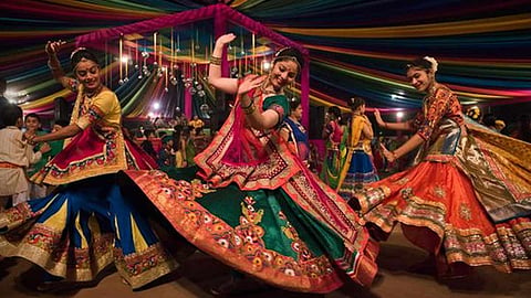 8 Dandiya Nights In Lucknow To Know About This October
