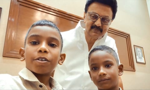 Insta டூ CM ஆபீஸ்..! தேவா, ஜீவா உடன் உங்கள் ஸ்டாலின்..!- இணையத்தை கலக்கும் வைரல் வீடியோ