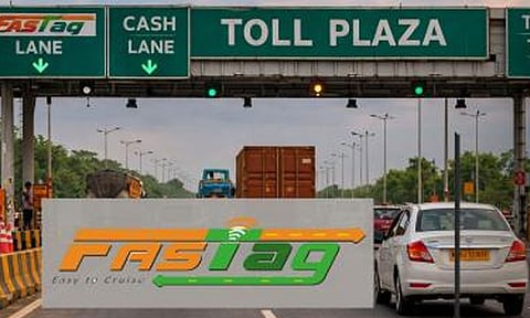Fastag | ஏப்ரல் 1 முதல் டபுள் ஷாக்... வருடாந்திர ஃபாஸ்டேக், சுங்கச்சாவடி கட்டணங்கள் உயர்வு