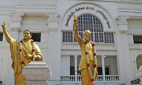 அ.தி.மு.க ஆட்சி மன்றக்குழு திருத்தியமைப்பு- இ.பி.எஸ் அறிவிப்பு