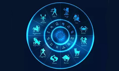 Today Rasipalan: இன்றைய ராசிபலன் 17.3.2026 - இந்த ராசிக்காரர்கள் சொத்துகள் விற்க எடுத்த முயற்சி வெற்றி தரும்
