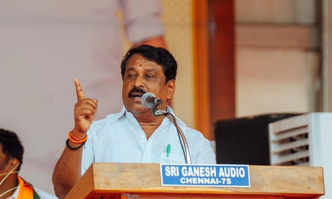 BJP| தமிழகத்தில் சட்டம்-ஒழுங்கு முற்றிலும் சந்தி சிரிக்கிறது- நயினார் நாகேந்திரன் குற்றச்சாட்டு