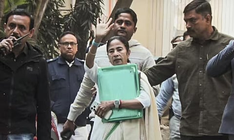 ‘அமலாக்கத்துறை சோதனையின்போது முதலமைச்சர் அத்துமீறி நுழைவது ஆரோக்கியமான சூழல் அல்ல’ - மம்தாவை சாடிய உச்ச நீதிமன்றம்