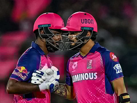 சஞ்சு சாம்சன்- ரியான் பராக்