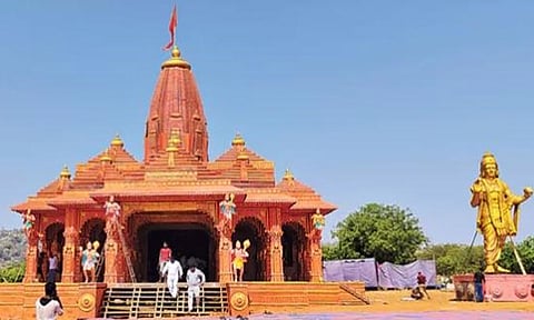 ஆந்திராவில் ராமர் கோவில் கட்டிய இஸ்லாமியர்- அயோத்திக்கு செல்ல முடியாதவர்கள் இங்கு வரலாம் என்கிறார்