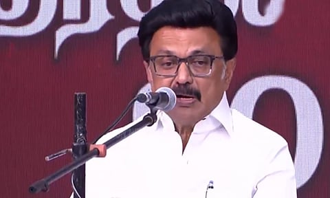 "இல்லத்தரசி" திட்டம்..! மகளிருக்கு ரூ.8,000 மதிப்பிலான கூப்பன்- தி.மு.க தேர்தல் அறிக்கை