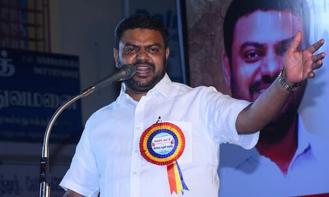 எஸ்டிபிஐ சார்பில் திமுக சின்னத்தில் நெல்லை முபாரக் போட்டி! 