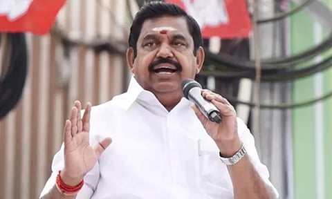 கமிஷனுக்காகத்தான் தி.மு.க "இல்லத்தரசி திட்டம்"-ஐ  அறிவித்துள்ளது- இ.பி.எஸ்