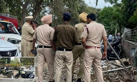 பாஜக அலுவலகம் மீது கச்சா குண்டு வீச்சு | Punjab 