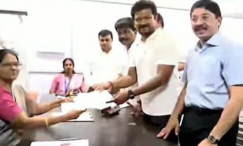 TN Assembly Election: தொண்டர்கள் புடைசூழ வேட்புமனு தாக்கல் செய்தார் உதயநிதி ஸ்டாலின்