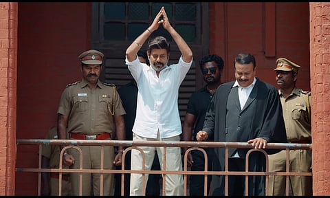 ‘எம்.ஜி.ஆர்.-ன் அதே மாஸில்தானே எங்கள் தலைவரும் இருக்கிறார்’ -  'டிஎன் 2026' டீசர்!