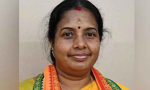 மீண்டும் திமுக ஆட்சிக்கு வந்தால் தமிழ்நாட்டின் பெயரை 'கருணாநிதி தேசம்' என்று மாற்றவும் தயங்க மாட்டார்கள்- வானதி சீனிவாசன்