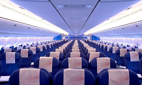 பருத்தி மூட்டை குடோன்லயே இருந்திருக்கலாம்.. "விமான Seat selection கட்டணம் ரத்து" அறிவிப்பை நிறுத்தி வைத்த மத்திய அரசு 
