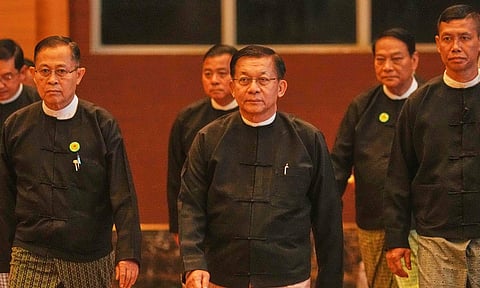 மியான்மர் அதிபராக மின் ஆங் ஹ்லைங் தேர்வு!