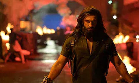 2 வாரத்தில் 1500 கோடி ரூபாய் வசூலைத் தாண்டியது Dhurandhar 2