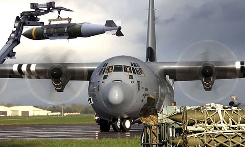 விமானியை தேடும் பணியில் ஈடுபட்டிருந்த அமெரிக்காவின் C-130 விமானத்தை சுட்டு வீழ்த்தியதாக ஈரான் அறிவிப்பு | Iran war