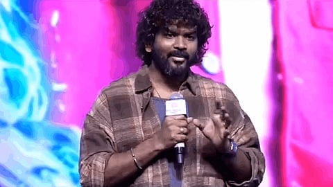 Vignesh Shivan | பிரதீப் ரங்கநாதனுக்கு கடமைப்பட்டுள்ளேன் - மேடையில் உருக்கமாக பேசிய விக்னேஷ் சிவன்
