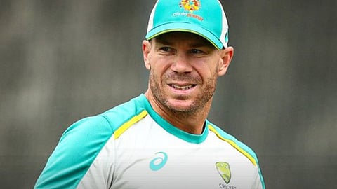 மது அருந்தி வாகனம் ஓட்டிய வார்னர்- கைது செய்த போலீசார்