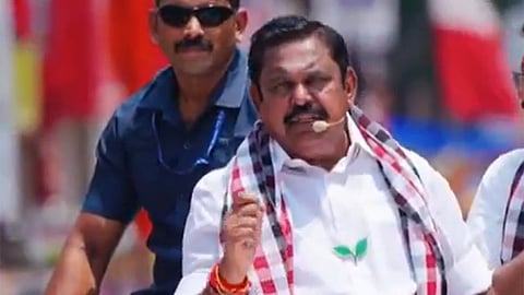 கடன் வாங்குவதில் முதல் மாநிலம் தமிழ்நாடு - எடப்பாடி பழனிசாமி
