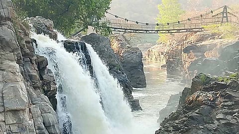 ஒகேனக்கல்லுக்கு நீர்வரத்து 1000 கனஅடியாக அதிகரிப்பு
