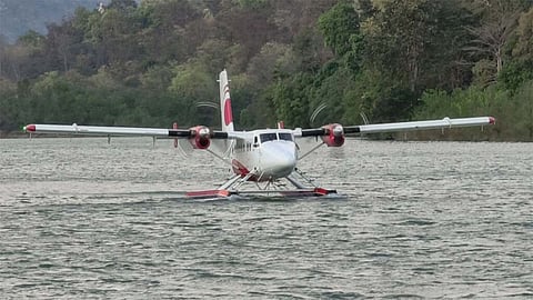 இந்தியாவின் முதல் நீர் விமான சோதனை வெற்றி
