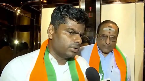 பிரதமரை மிரட்டுவதா?: முதல்வர் ஸ்டாலினுக்கு அண்ணாமலை கண்டனம்