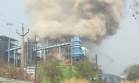 சத்தீஸ்கரின் வேதாந்தா அணுமின் நிலையத்தில் பாய்லர் வெடிப்பு - 10 பேர் பலி... 40 பேர் காயம் 