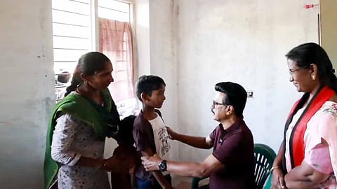 ரூ. 8,000 கூப்பனில் என்ன பொருள் வாங்கலாம்? எந்தக் கடையில் வாங்கலாம்? என்ற Voting தொடங்கியாச்சு- மு.க. ஸ்டாலின் | TN Election 2026