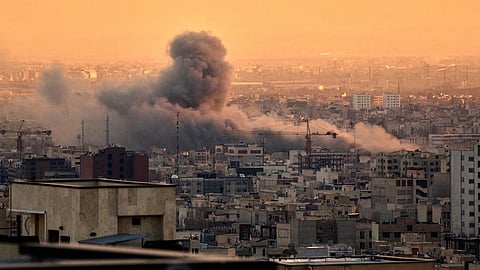 மேற்கு ஆசியா போர் எதிரொலி - இந்தியாவில் 25 லட்சம் பேர் வறுமையை சந்திக்கும் அபாயம்
