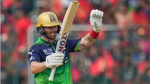 IPL 2026 | பிலிப் சால்ட் அதிரடி: டெல்லி அணி வெற்றிபெற 176 ரன்களை இலக்காக நிர்ணயித்தது ஆர்சிபி